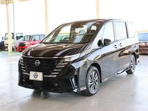 Nissan Serena 2025 купить в Москве