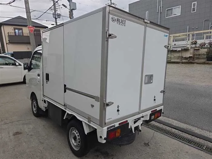 Daihatsu Hijet Truck 2022 — миниатюра 2