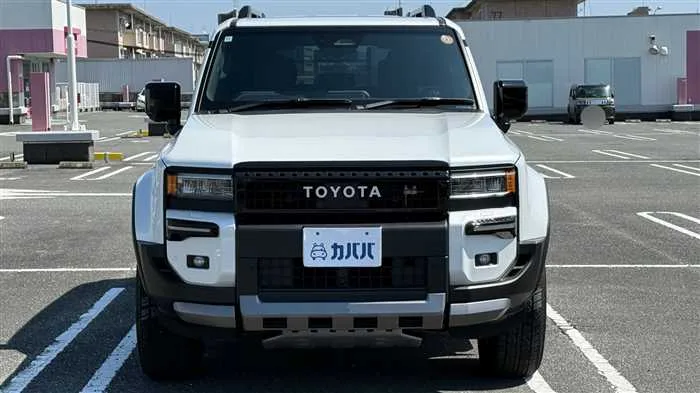 Toyota Land Cruiser 2.7 VX 2024 — миниатюра 2