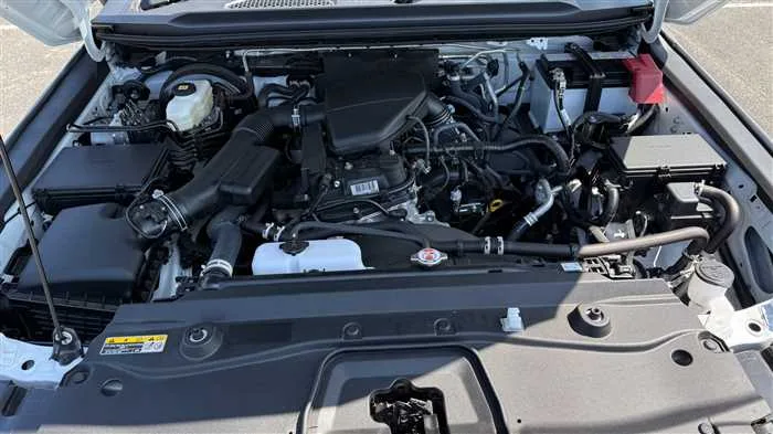 Toyota Land Cruiser 2.7 VX 2024 — миниатюра 4