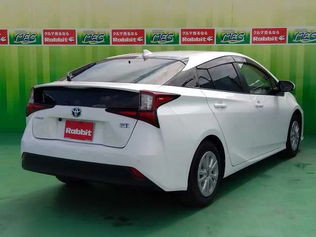 Toyota Prius 2022 — миниатюра 5