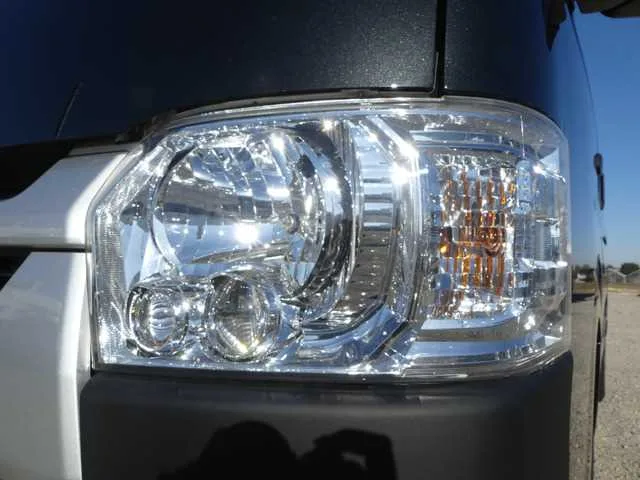 Toyota Hiace Van 2024 — миниатюра 4