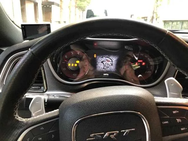 Chrysler Chrysler Others 2022 — миниатюра 4