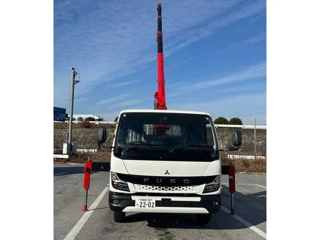 Mitsubishi Canter 2024 — миниатюра 3