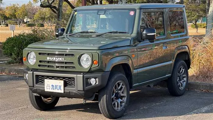 Suzuki Jimny XC 2023 — фото 1, купить с доставкой в Москву