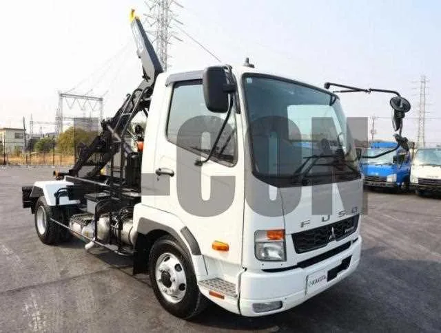 Mitsubishi Fuso Fighter 2024 — миниатюра 2