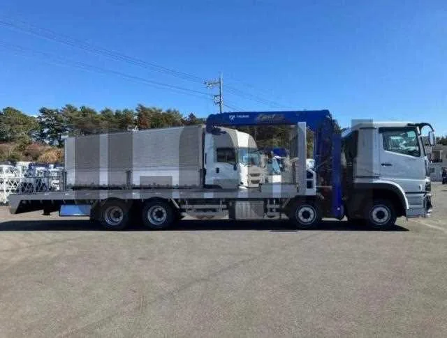 Mitsubishi Fuso Super Great 2025 — миниатюра 3
