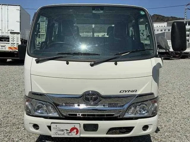 Toyota Dyna Truck 2022 — миниатюра 2