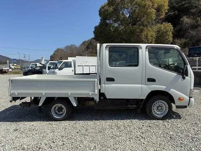 Toyota Dyna Truck 2022 — миниатюра 5