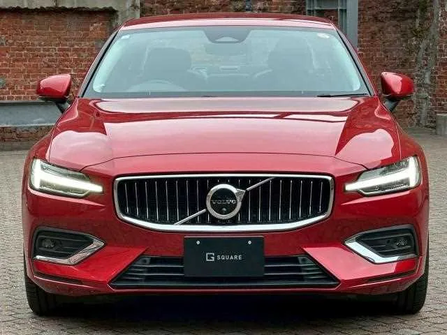 Volvo S60 2023 — миниатюра 4