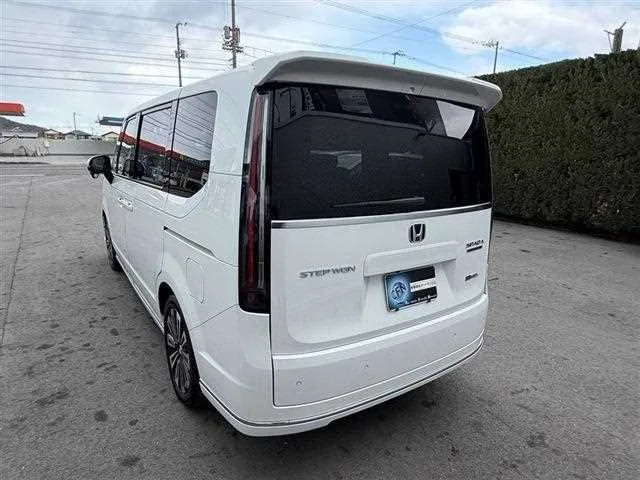 Honda Step WGN 2024 — миниатюра 4
