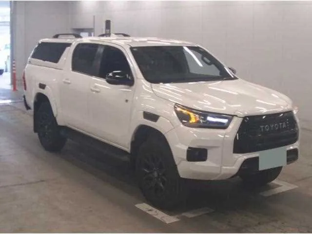 Toyota Hilux 2023 — миниатюра 4