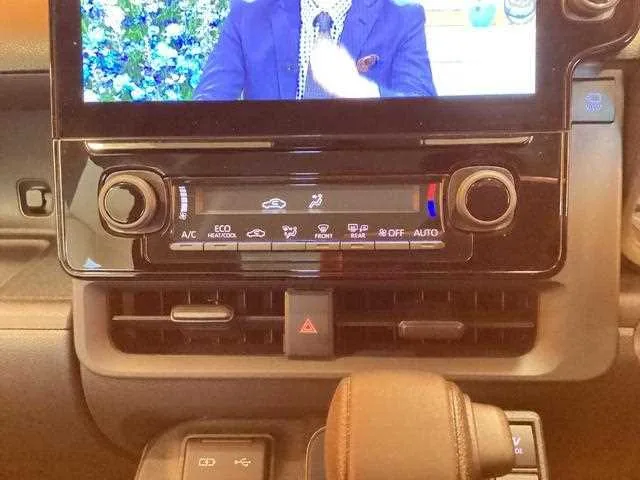 Toyota Sienta 2023 — миниатюра 4
