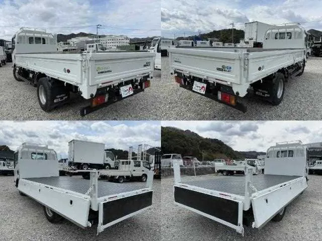 Isuzu Elf Truck 2023 — миниатюра 5