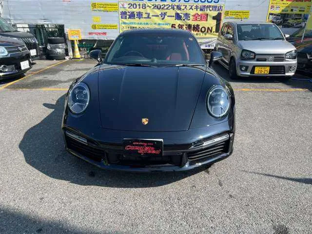 Porsche 911 2022 — миниатюра 4
