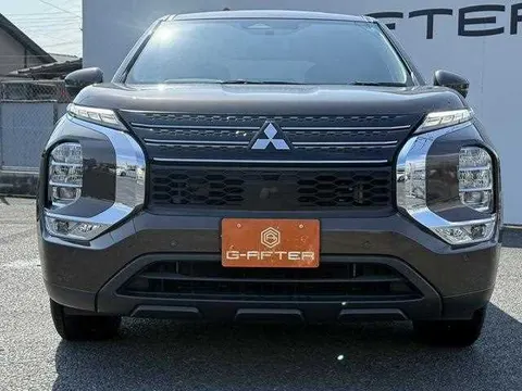 Mitsubishi Outlander 2023 купить в Москве