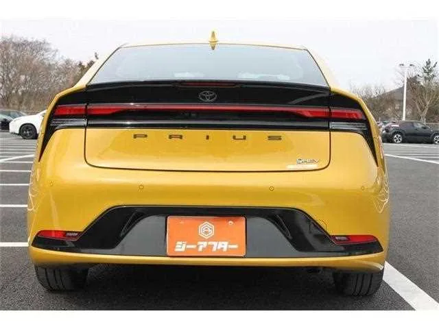 Toyota Prius 2024 — миниатюра 4