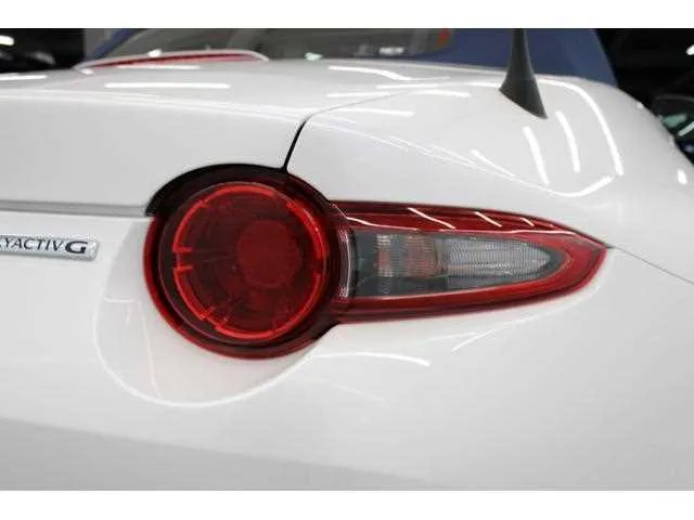 Mazda Roadster 2023 — миниатюра 5