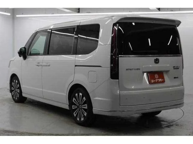 Honda Step WGN 2022 — миниатюра 2