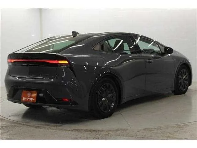 Toyota Prius 2023 — миниатюра 5