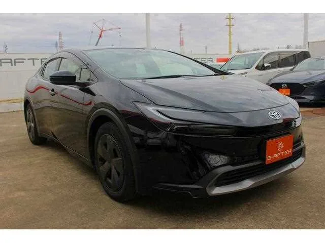 Toyota Prius 2023 — миниатюра 2
