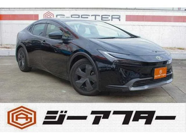 Toyota Prius 2023 — фото 1, купить с доставкой в Москву