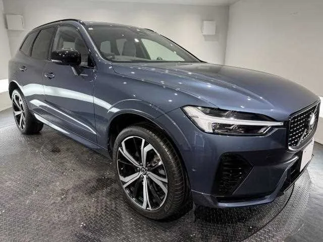 Volvo XC60 2023 — миниатюра 2