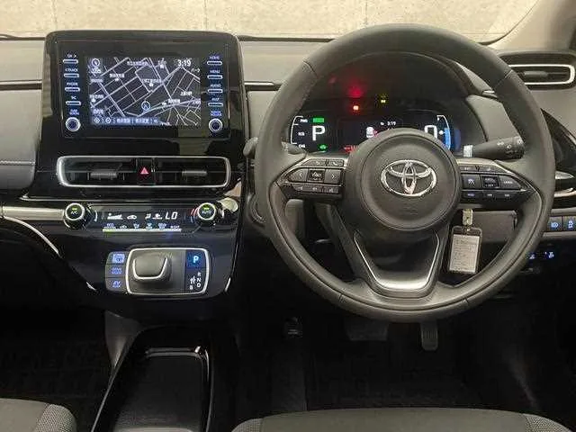 Toyota AQUA 2024 — миниатюра 2