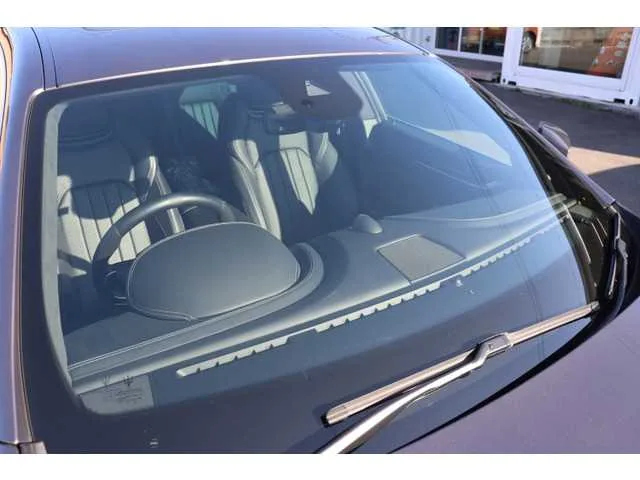 Maserati Ghibli 2023 — миниатюра 4