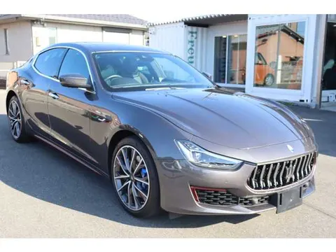 Maserati Ghibli 2023 купить в Москве