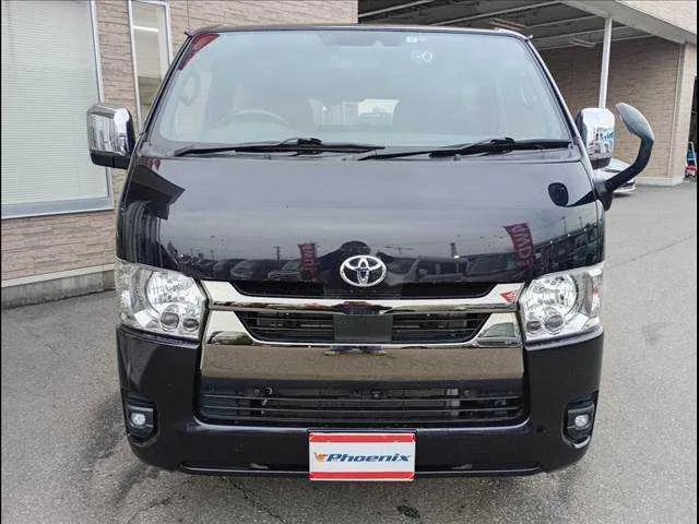 Toyota Hiace Van 2023 — миниатюра 2
