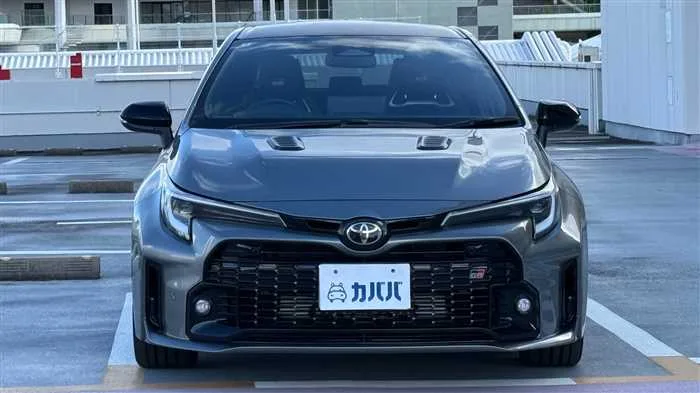 Toyota Corolla Sedan RZ 2024 — миниатюра 2