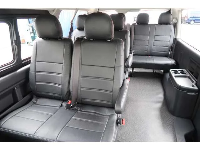 Toyota Hiace Wagon 2026 — миниатюра 4