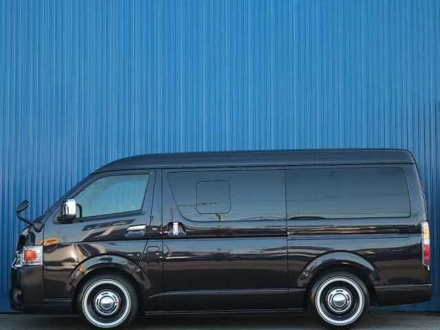 Toyota Hiace Van 2022 — миниатюра 5