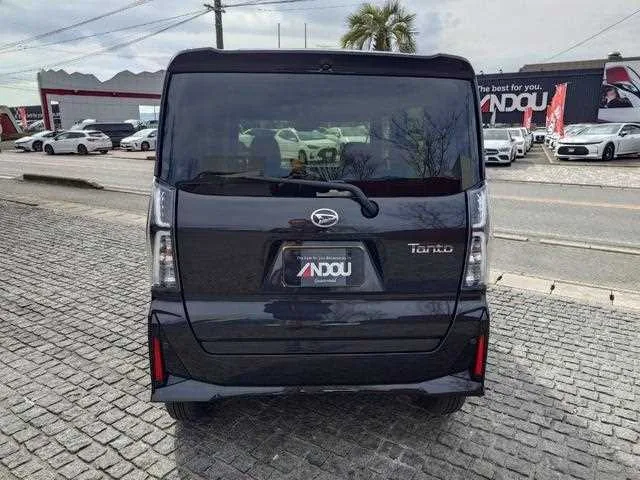 Daihatsu Tanto 2024 — миниатюра 2