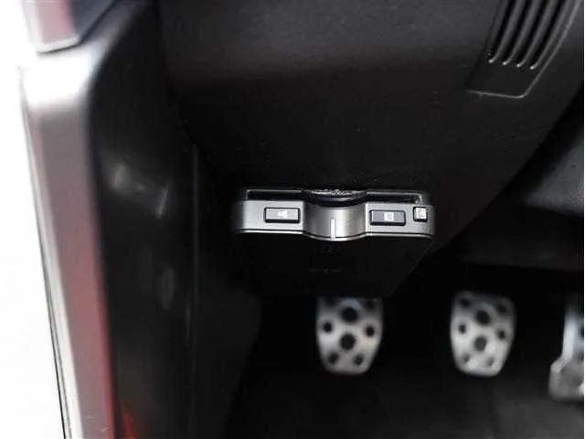 Daihatsu Copen 2023 — миниатюра 3