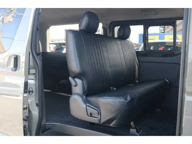 Toyota Hiace Van 2022 — миниатюра 5