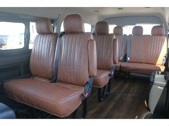 Toyota Hiace Wagon 2024 — миниатюра 2