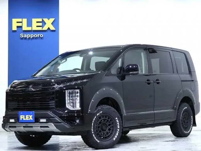 Mitsubishi Delica D:5 2025 — фото 1, купить с доставкой в Москву