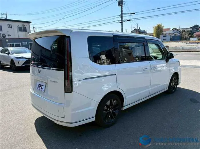 Honda Step WGN 1.5 Spada 2024 — миниатюра 2