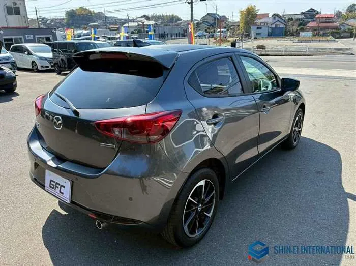 Mazda Mazda2 MAZDA2 1.5 15Sport 4WD 2023 — миниатюра 2