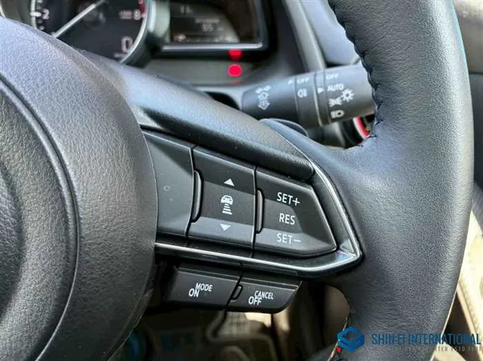 Mazda Mazda2 MAZDA2 1.5 15Sport 4WD 2023 — миниатюра 4