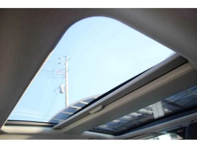 Toyota Prius 2023 — миниатюра 3