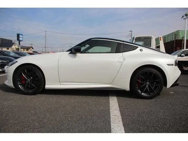 Nissan Fairlady Z 2023 — миниатюра 4