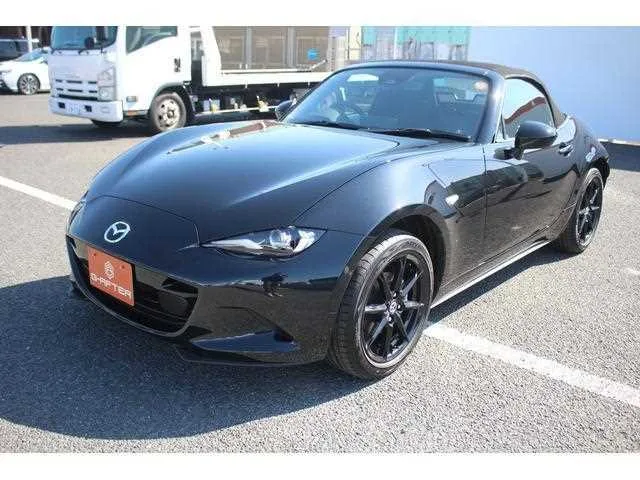 Mazda Roadster 2025 — миниатюра 4