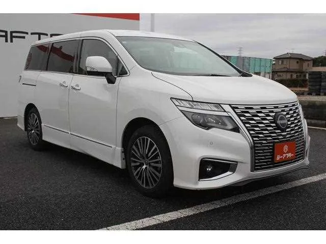 Nissan Elgrand 2024 — фото 1, купить с доставкой в Москву
