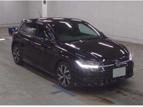 Volkswagen Polo 2023 buy in Moscow