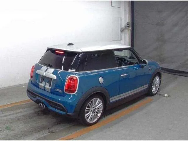 BMW MINI 2023 — миниатюра 3