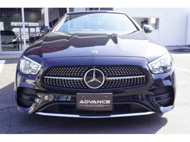 Mercedes-Benz E-Class 2023 — миниатюра 4
