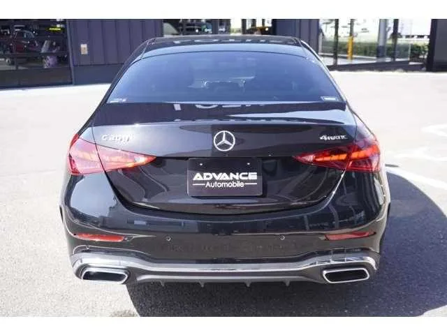 Mercedes-Benz C-Class 2022 — миниатюра 3